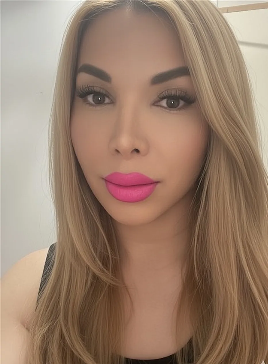 Helena Luengo, acompañante trans premium en Carrer d'Aragó